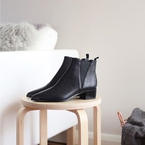 Acne Jensen boots in EUC